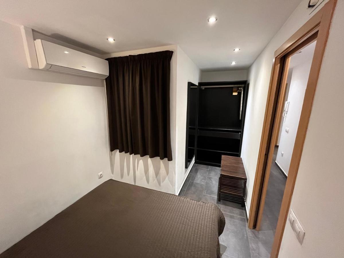Gorgeous Apartment In Downtown Барселона Экстерьер фото