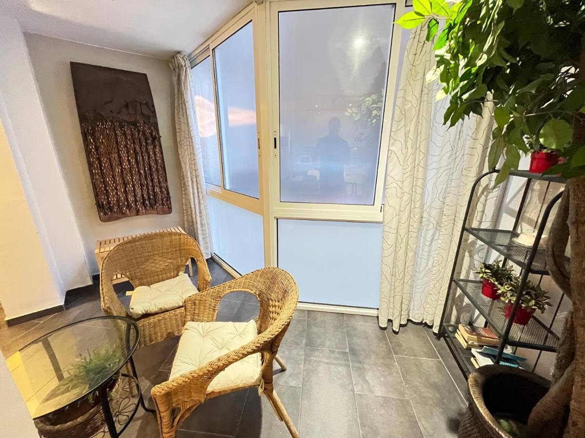 Gorgeous Apartment In Downtown Барселона Экстерьер фото