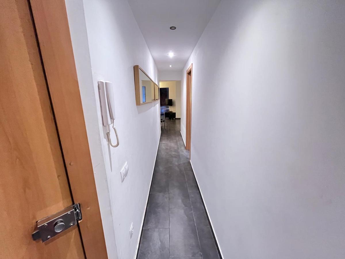 Gorgeous Apartment In Downtown Барселона Экстерьер фото